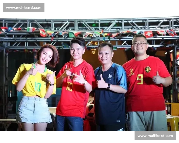 高清足球赛事直播APP下载指南畅享全球赛场精彩即时比分数据分析权威解说 - 副本 (24) - 副本 - 副本 - 副本 - 副本 - 副本